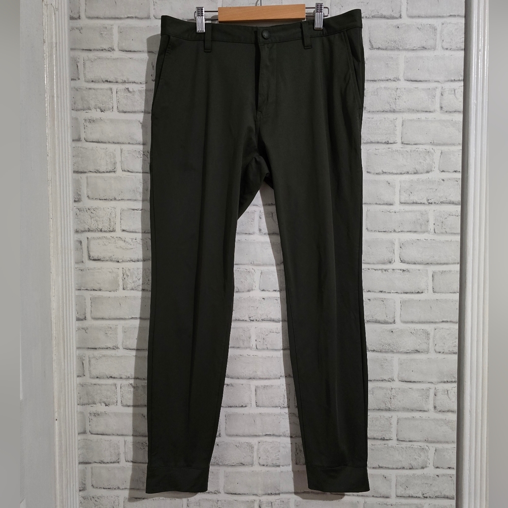 Rhone Commuter Slim Fit Jogger Olive Green size 31 - Picture 4 of 14